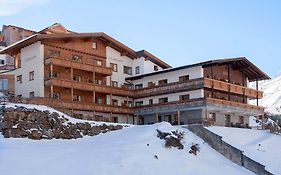 Gurglhof Apartmenthaus